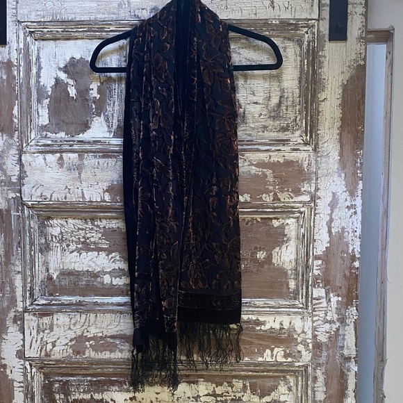 Vintage Silk Floral Scarf - Picture 1 of 11